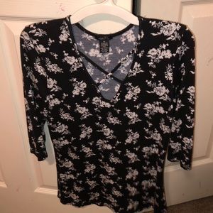Rue 21 Medium Black Shirt with White Flowers